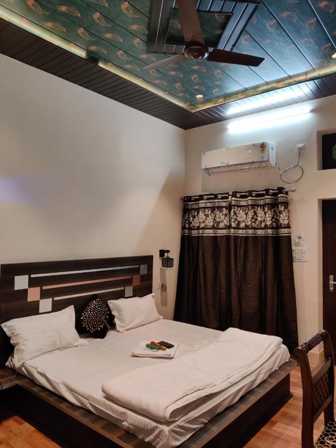 Farrukhabad Keshav Hotel מראה חיצוני תמונה
